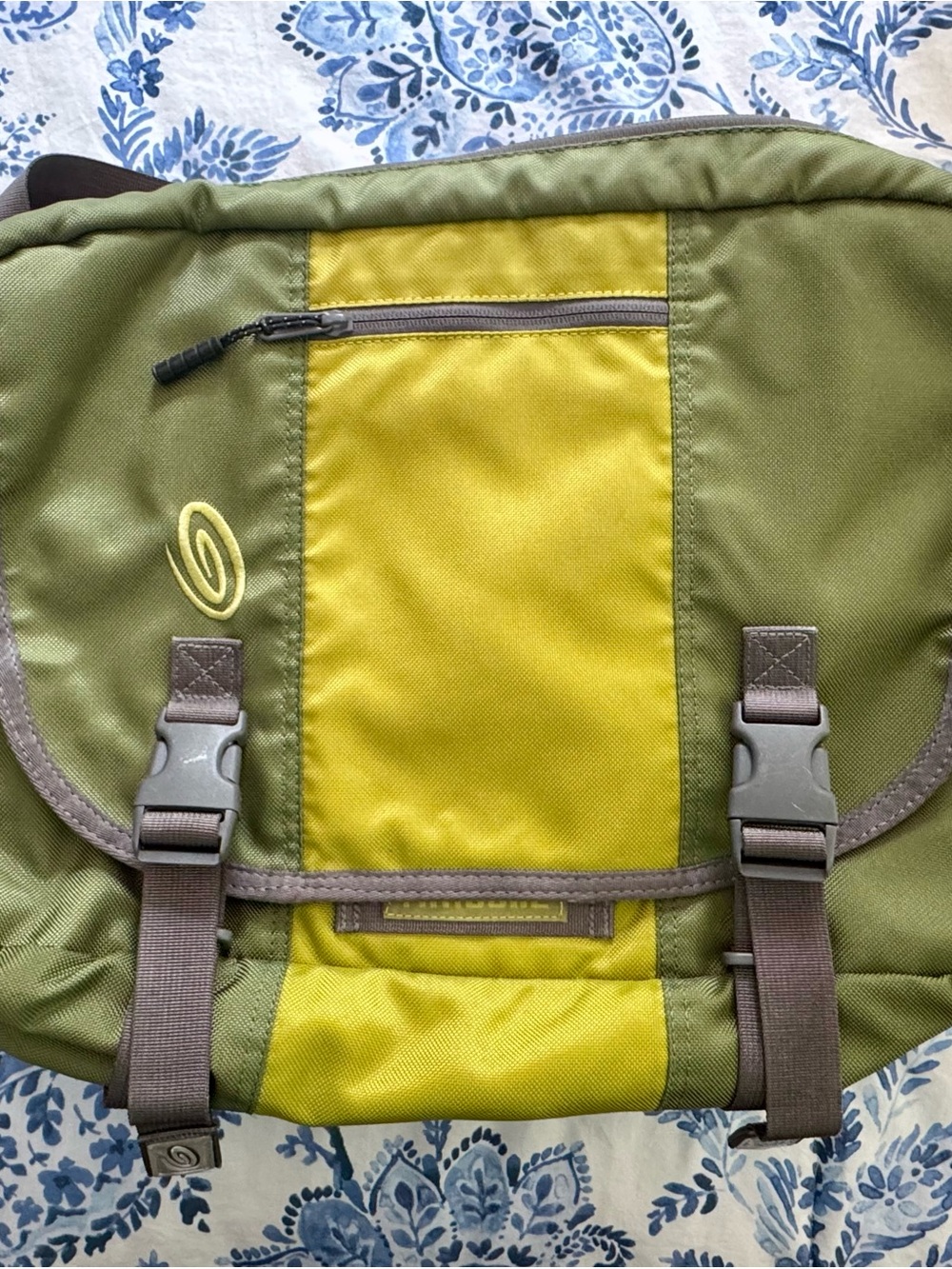 Timbuk2 Olive and Yellow Ram Laptop Bag/Backpack Combo with matching phone case
